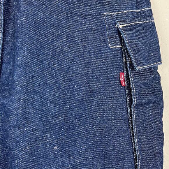 Levi's Premium Men's Cargo Denim Shorts in Beam Sea Rinse Red Tab Size Small - Picture 8 of 12